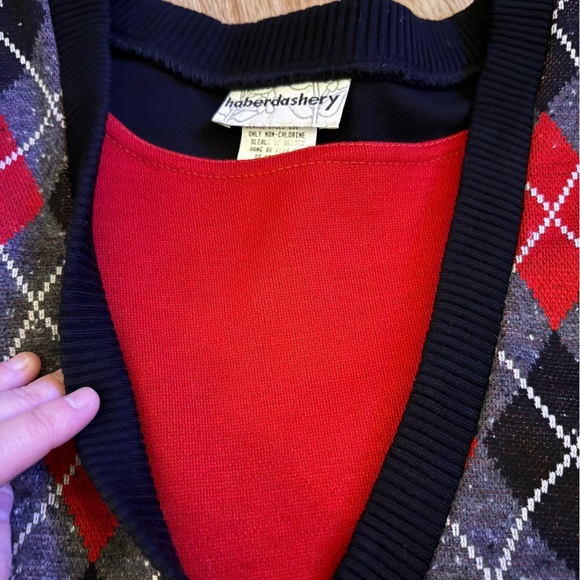 Vintage Haberdashery Sweater Black Red Argyle - Picture 5 of 7